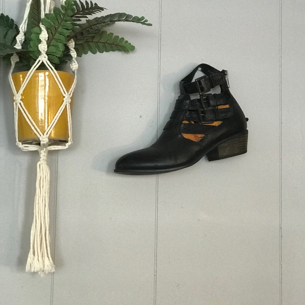Steve Madden strappy short boots